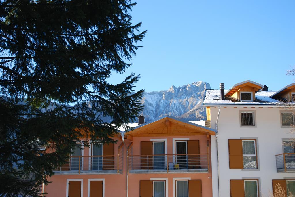 Hotel Elbele Garnì Folgaria Exterior foto