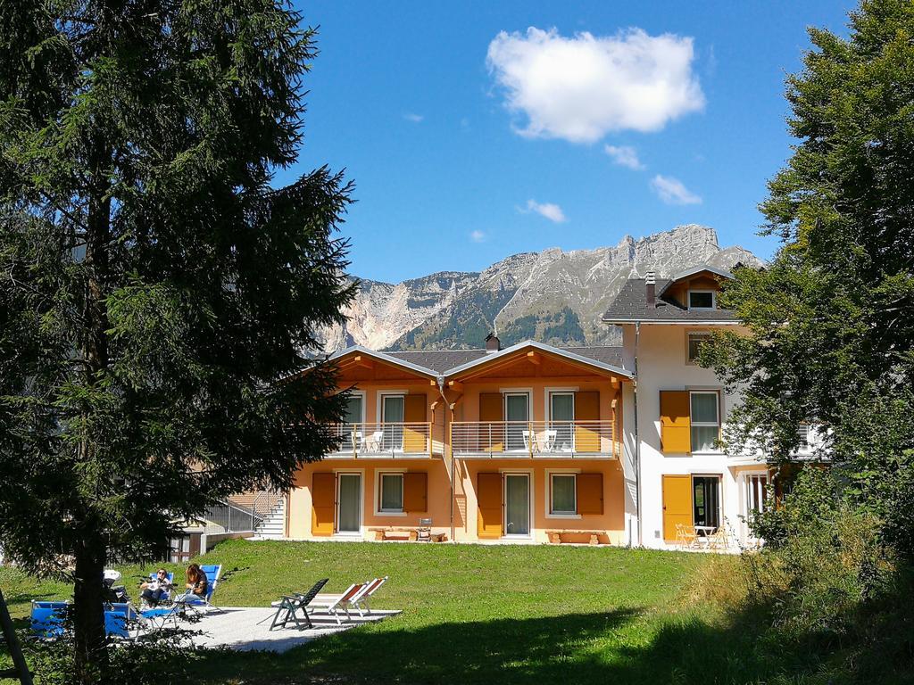 Hotel Elbele Garnì Folgaria Exterior foto